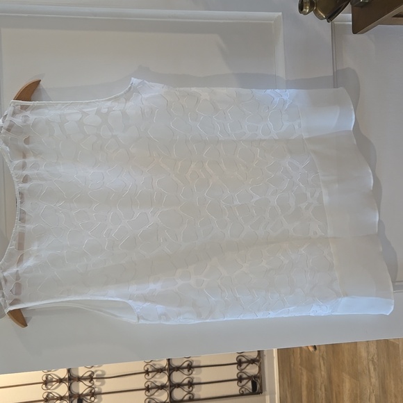 T Tahari White Sleeveless Top - Picture 8 of 10